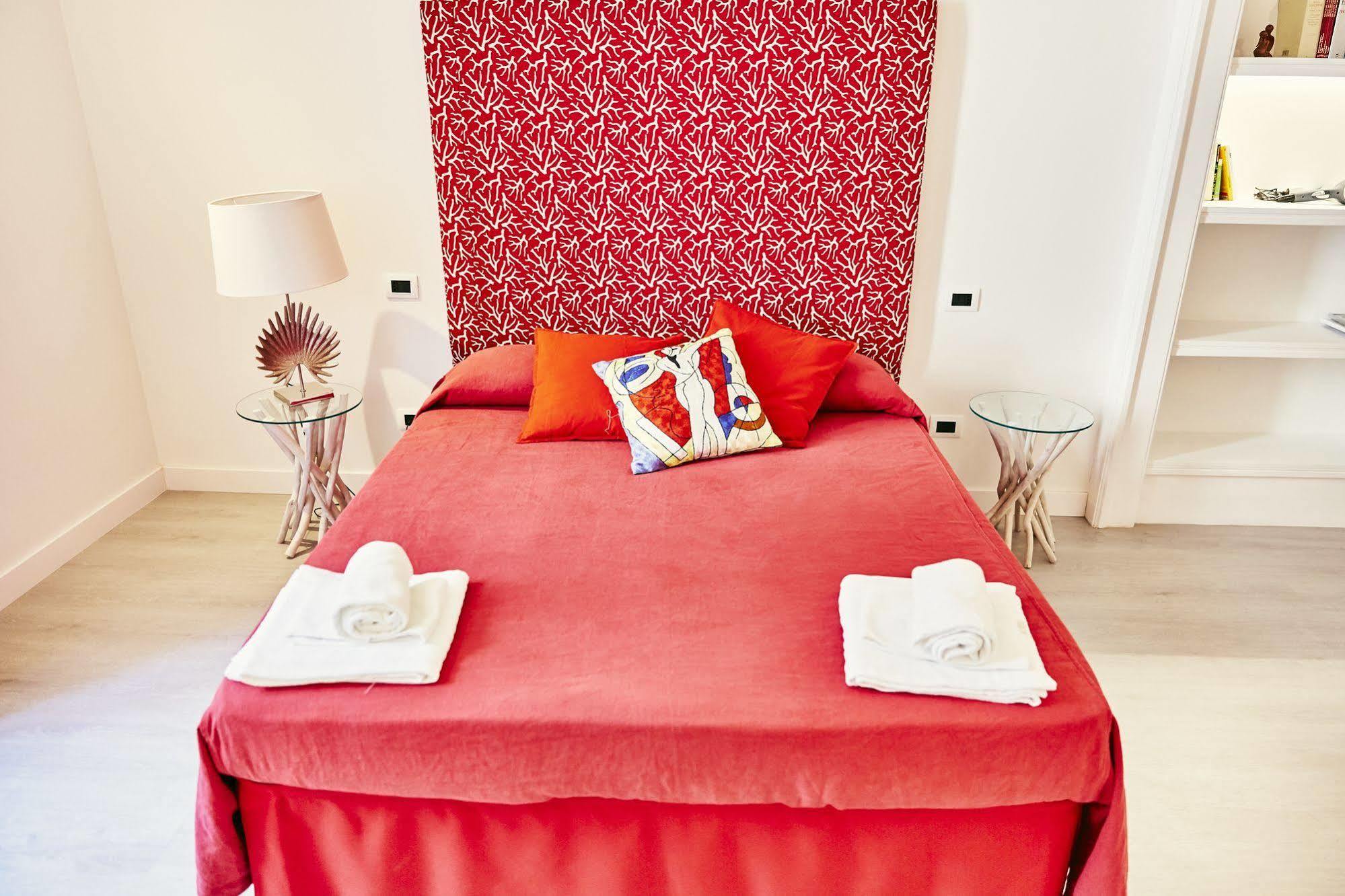 Couette-café Neapolis Bellini